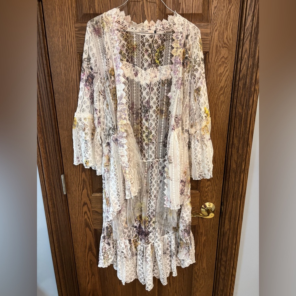 Lace vest